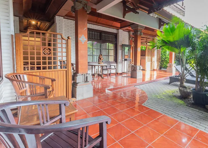 Hotel Puri Mango